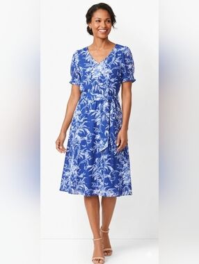 Talbots Etched Toile Belted Smocked Fit&Flare Blue Floral Dress Size 14P
